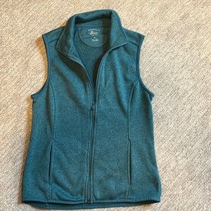 Bass. Teal vest. Size S.